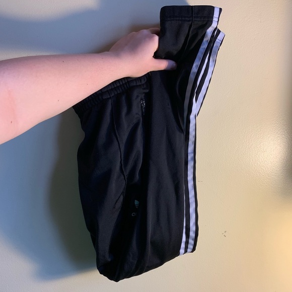 SOLD—-ADIDAS TRACKPANTS LEGGING - Picture 4 of 4